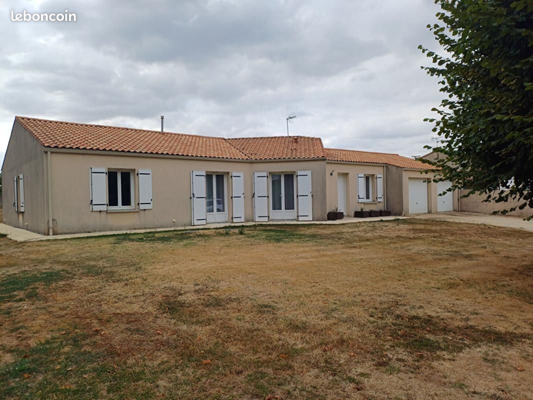 Maison 6 pièces 133 m² · à Saint-Gelais · 133 m² · 254 800 €