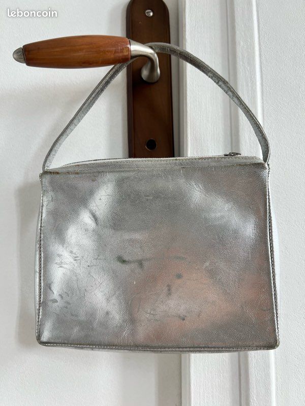 Petit sac Courrèges argenté YK2 (image 4)