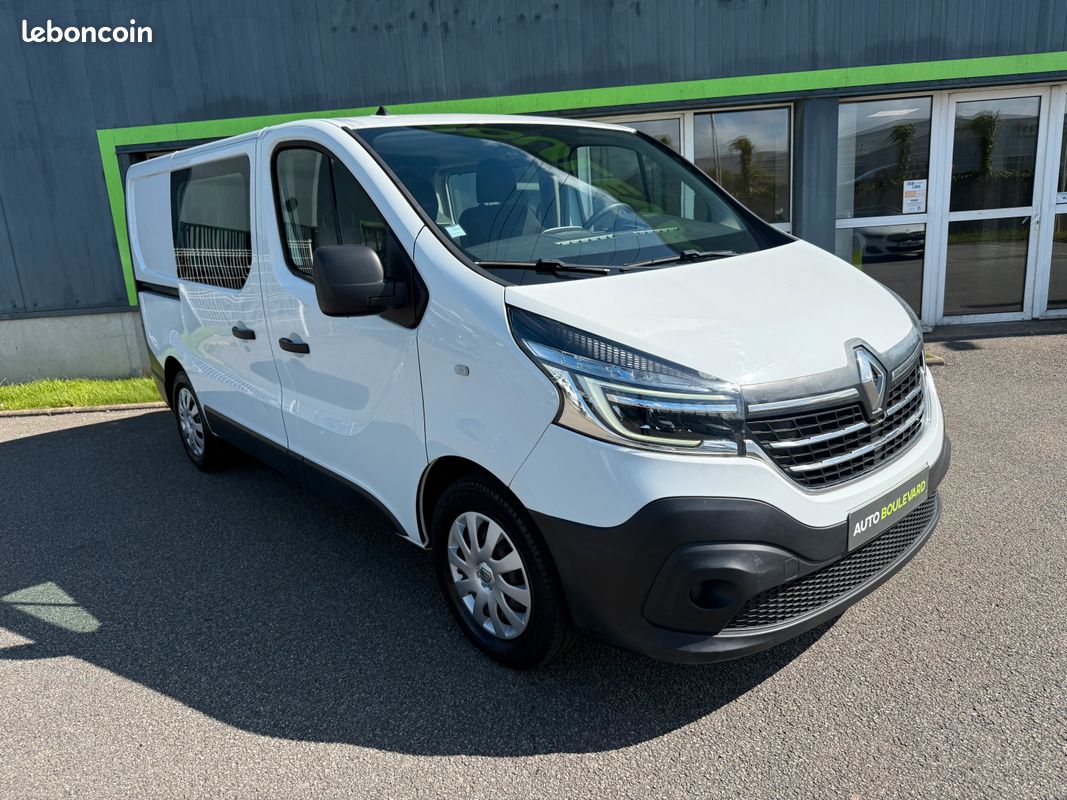 Renault trafic 2.0 l dci 120 ch cabine approfondie 6 places grand confort (image 3)