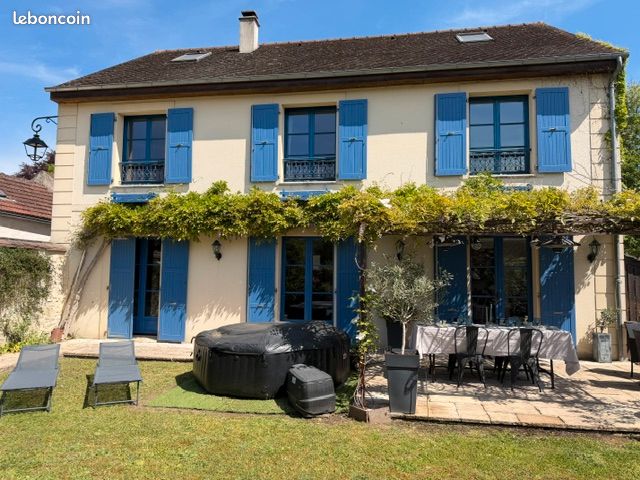 Maison 9 pièces 191 m² · à Maule · 191 m² · 660 000 €