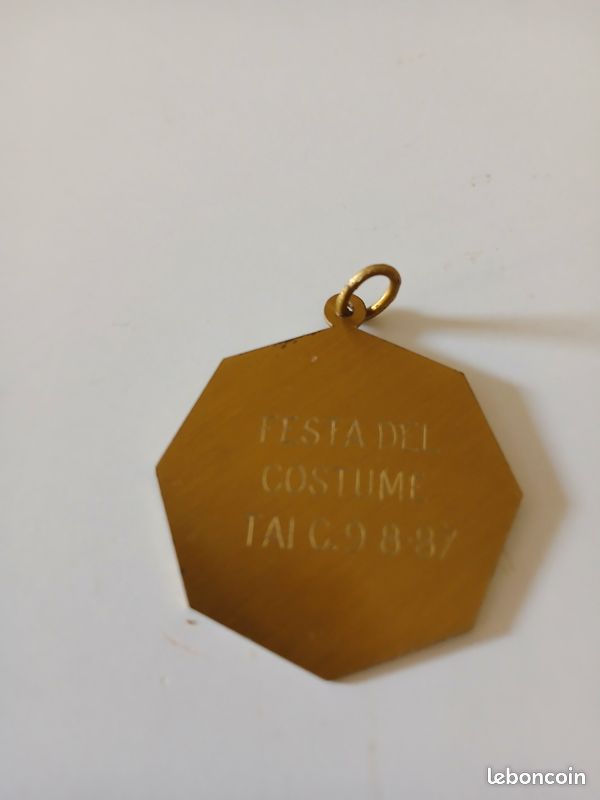 Tres belle medaille (image 3)