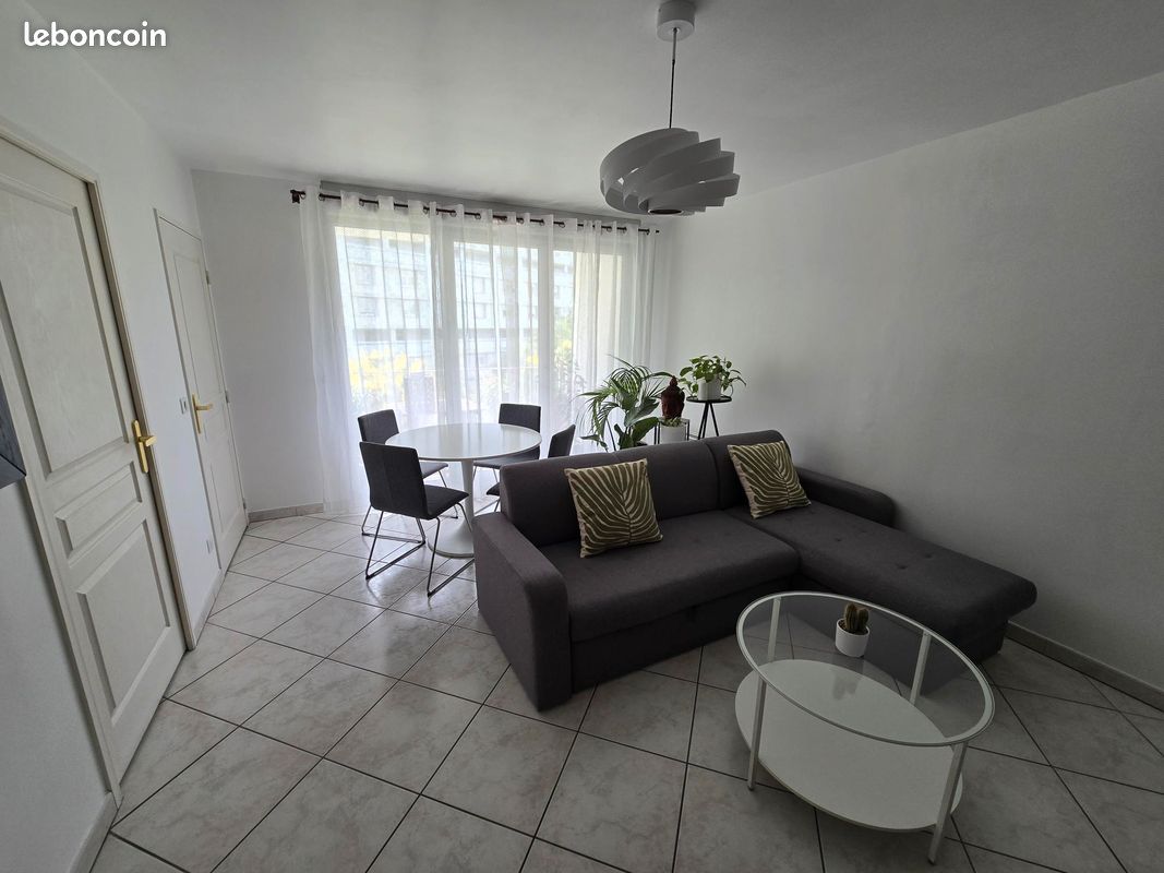 Appartement 2 pièces 50 m² · à Lyon · 49,7 m² · 230 000 €