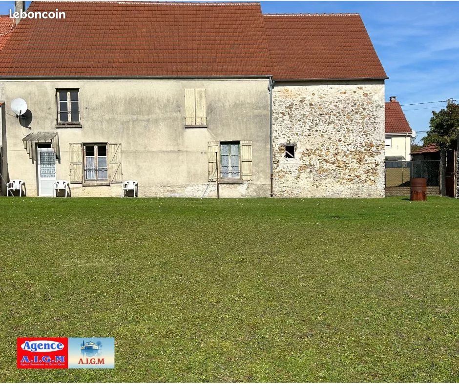 Maison 4 pièces 140 m² · à Crécy-la-Chapelle · 140 m² · 189 000 €
