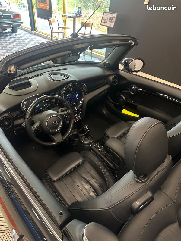 MINI COOPER CABRIOLET 1.5 135CH BVA PREMIUM PLUs (image 27)