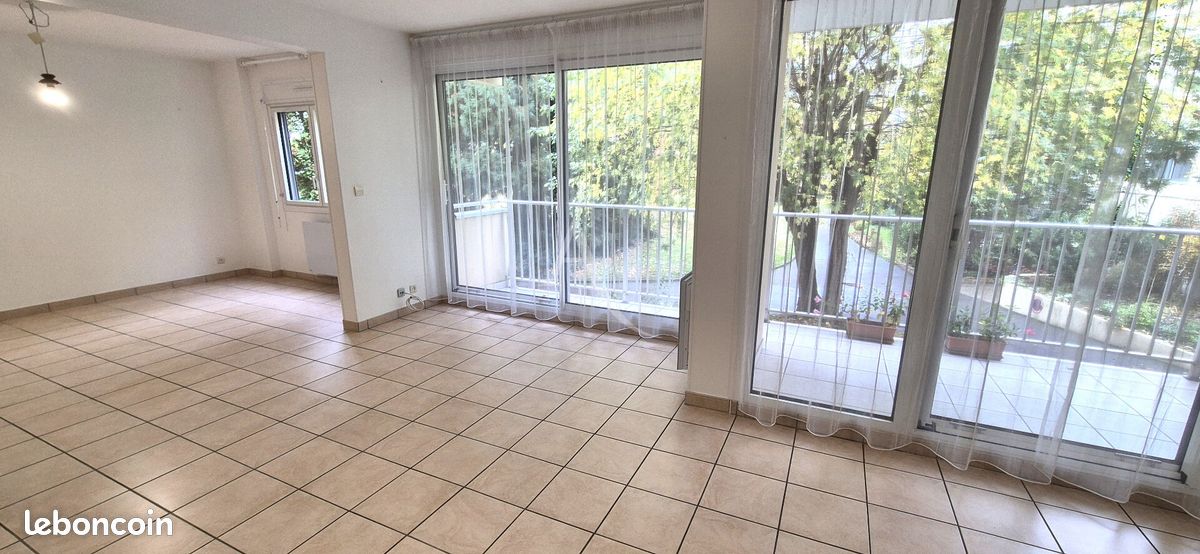 Appartement a louer bourg-en-bresse - 3 pièce(s) - 81 m2 - Surfyn