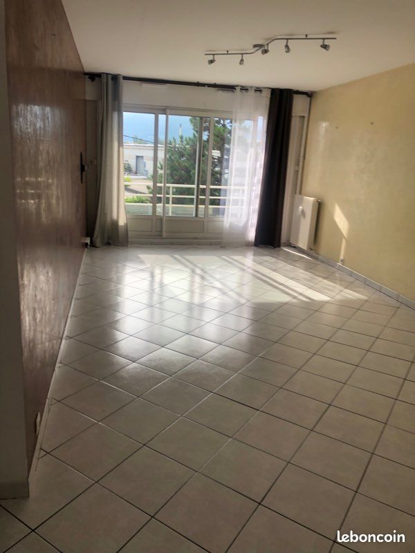 Appartement 3 pièces 70 m² · à Eybens · 69,5 m² · 170 000 €