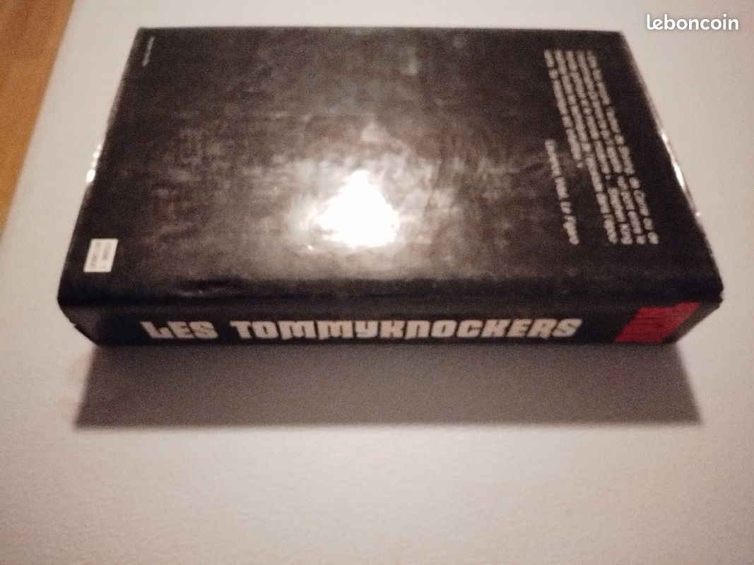 Vends livre de Stephen King - Les Tommyknockers (image 3)