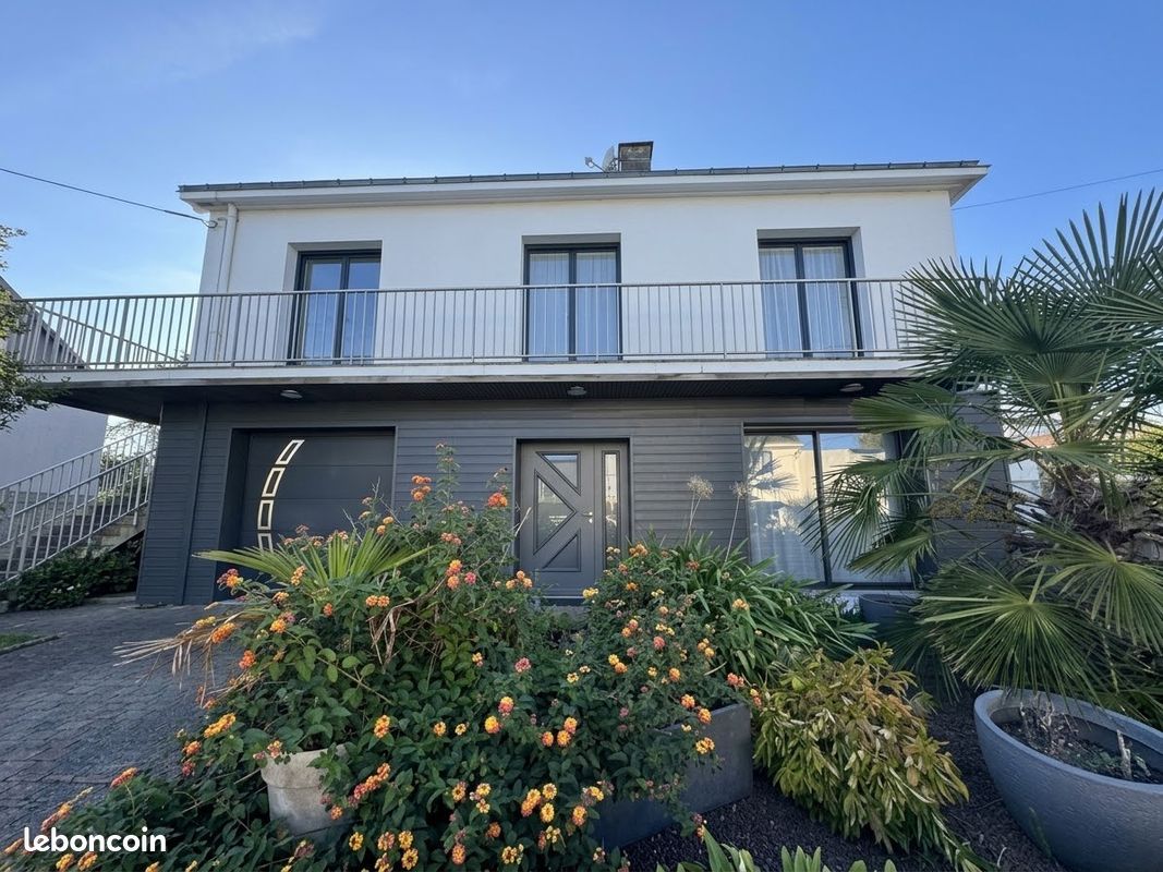 Maison 6 pièces 220 m² · à Saint-Nazaire · 220 m² · 597 450 €
