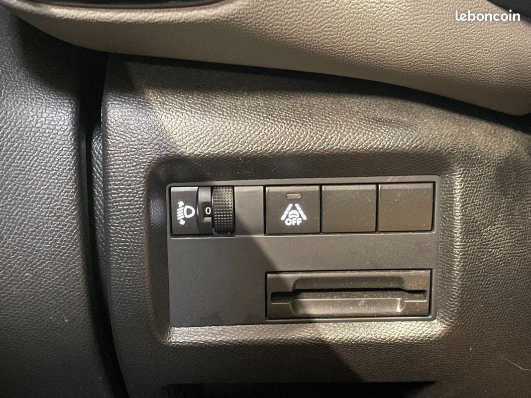 CITROEN C5 AIRCROSS PureTech 130 SS BVM6 Feel 2ème Main Avec Caméra 360 + Régulateur + CarPlay/Android Auto (image 28)