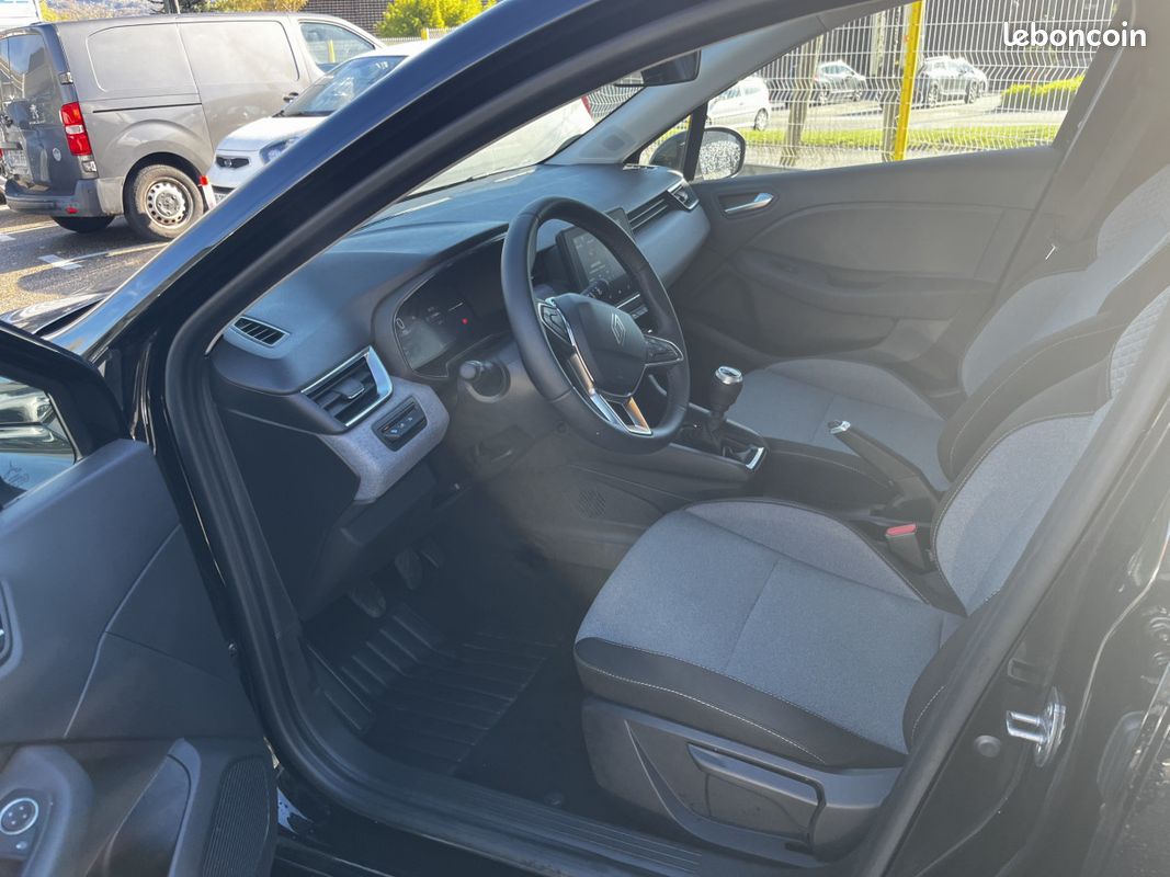 Renault Clio (5) Evolution TCe 90 -25 (image 8)