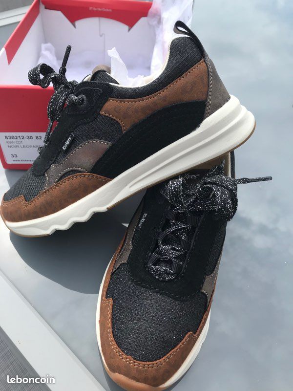 Chaussure Baskets Kickers 33 (image 1)