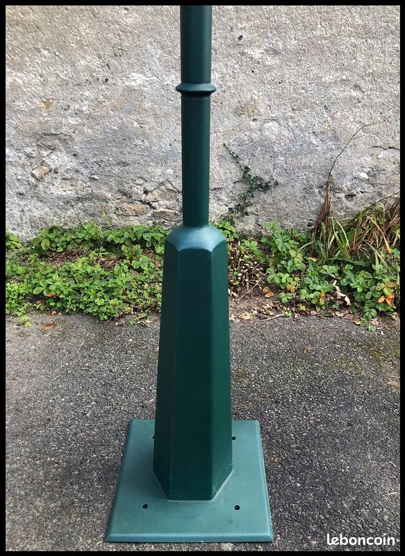 Lampadaire de Jardin en Fer Forgé, peinte Epoxy Vert sablé, LT Chagny PM Sur Pieds Hexagonal (image 3)
