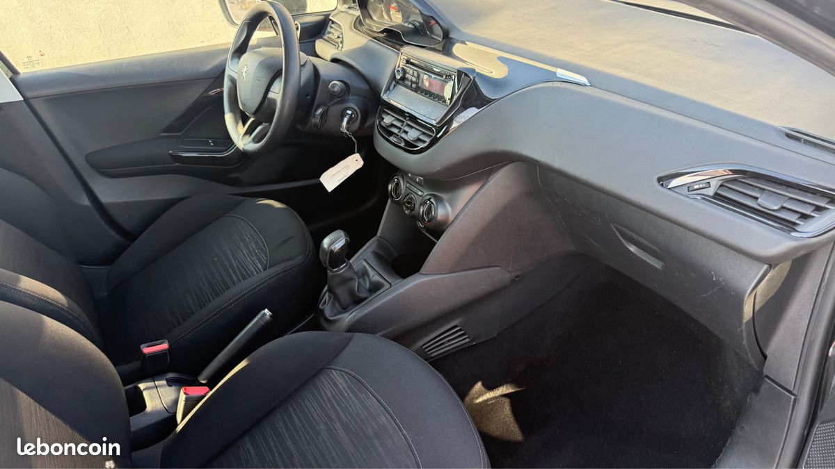 PEUGEOT 208 1.0 VTI 68 Cv ACCESS (image 7)