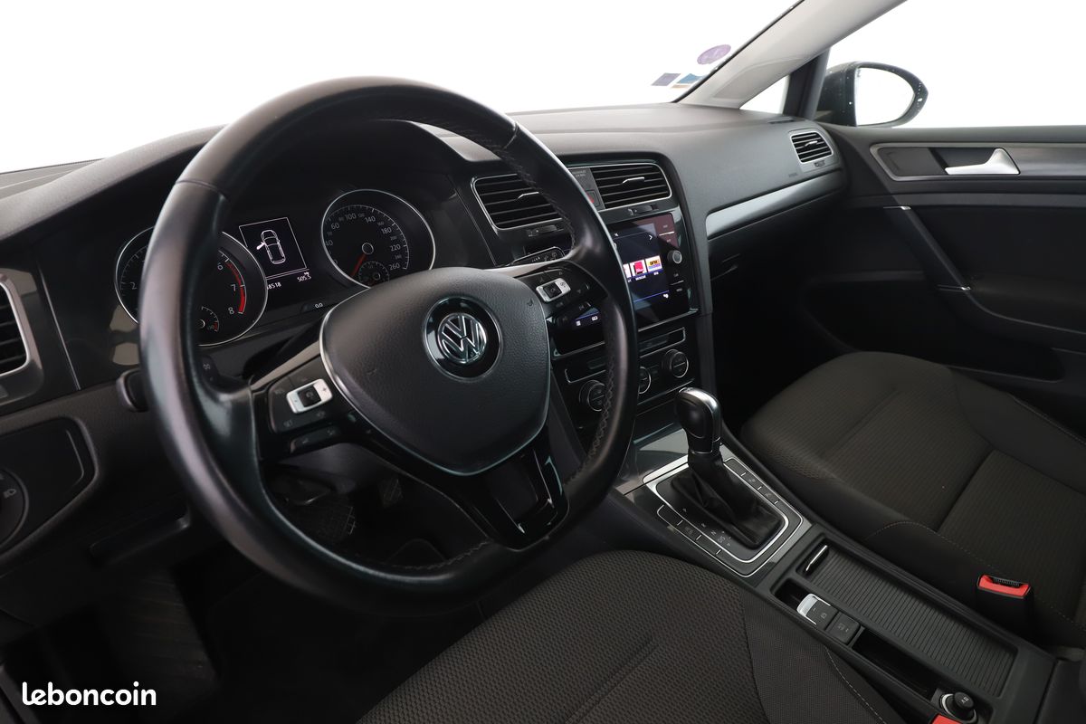 Volkswagen Golf VII 1.0 TSI BlueMotion Tech Confortline Business DSG7 5P 115 ch (image 6)