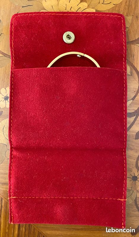 Cartier pochette à bijoux en suedine rouge (image 2)