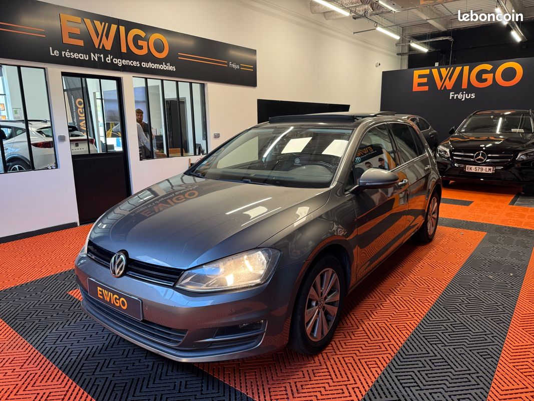 Volkswagen golf 1.6 tdi 110 bluemotion confort line toit ouvrant (image 1)