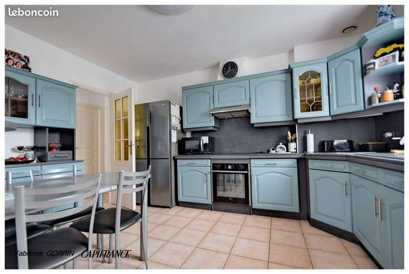 Maison 6 pièces 123 m² - Chauray 79180 (image principale 3)