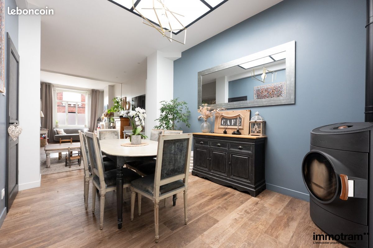 Maison 4 pièces 117 m² · à Croix · 117 m² · 370 000 €