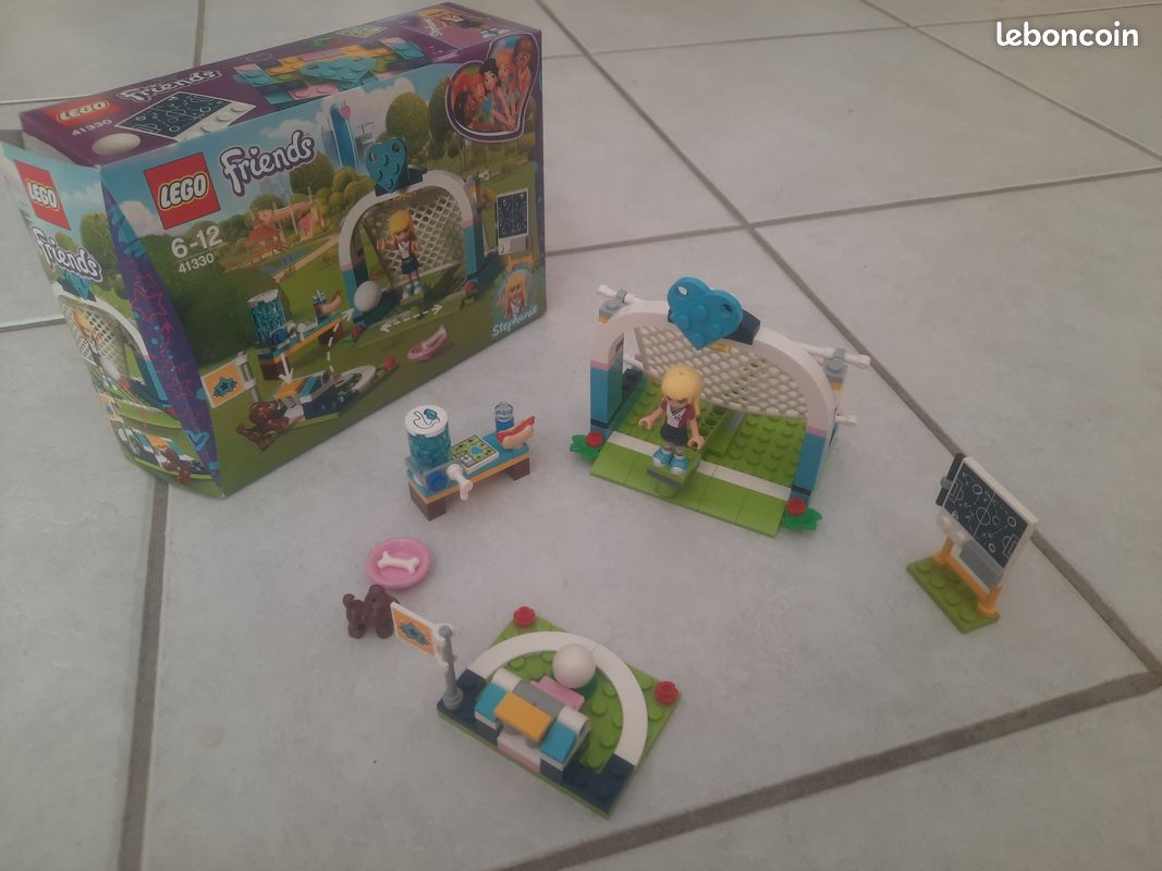 Lego friends 41330: l entraînement de foot de stephanie (image 4)