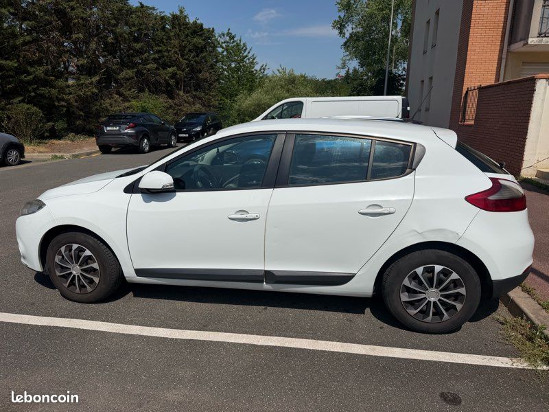 Megane 3 (image 2)