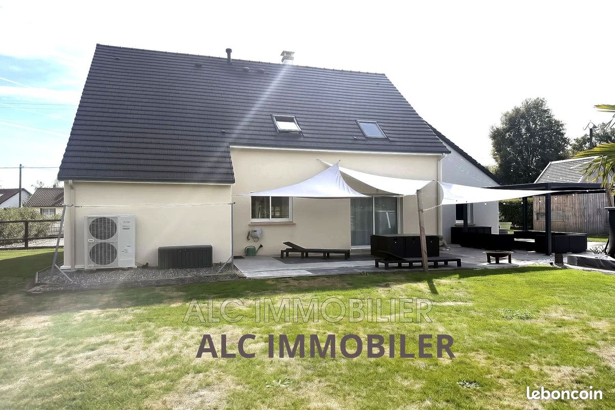 Maison 5 pièces 150 m² · à Saint-Léger-sur-Sarthe · 150 m² · 295 400 €