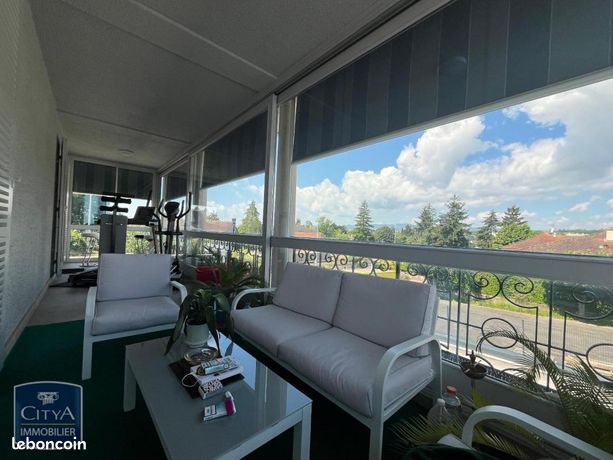Maison 7 pièces 230 m²