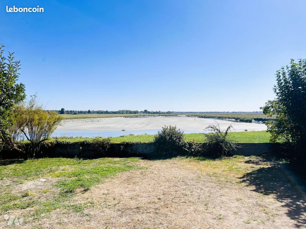 Maison 4 pièces 83 m² · à Vains · 83 m² · 230 596 €