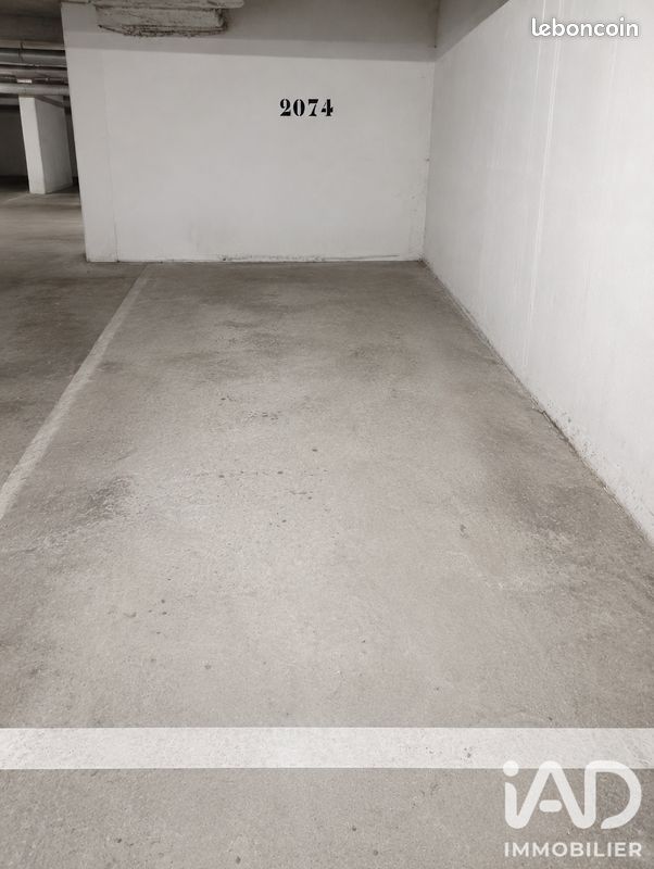 Parking 12 m² · à Persan · 12 m² · 10 000 €