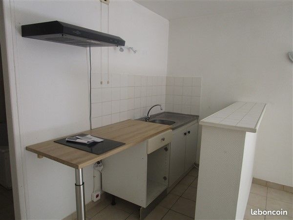 Studio 1 pièce 31 m² - Égletons 19300 (image 3)
