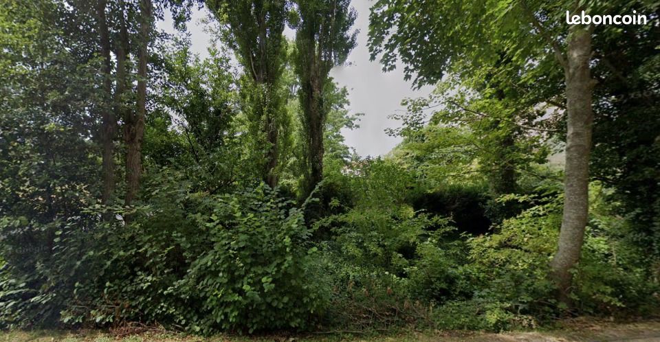 Terrain 340 m² · à Mareil-le-Guyon · 160 000 €