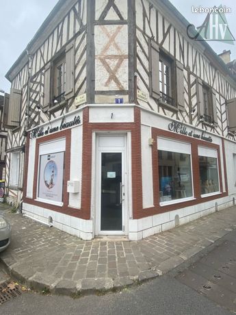 https://img.leboncoin.fr/api/v1/lbcpb1/images/c7/9b/ac/c79bac98a8cf1a2fc5d4067f39cf6df844b51780.jpg?rule=ad-image