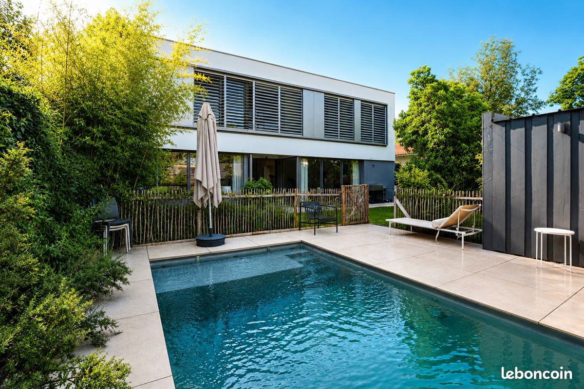 Maison 8 pièces 248 m² · à Bordeaux · 248 m² · 1 490 000 €