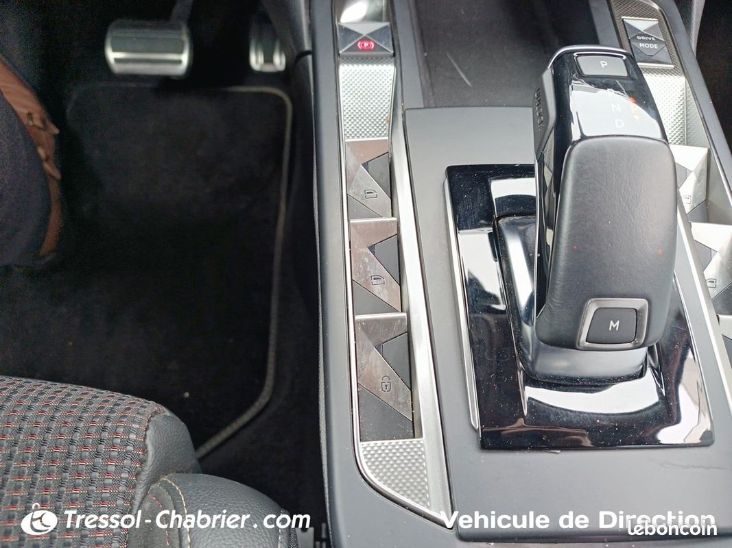 DS DS 3 PureTech 130 EAT8 Performance Line+ (image 24)