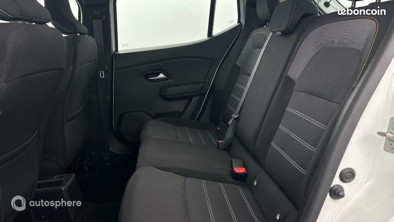 Dacia Sandero 1.0 TCe 90ch Stepway Confort -22 (image 13)