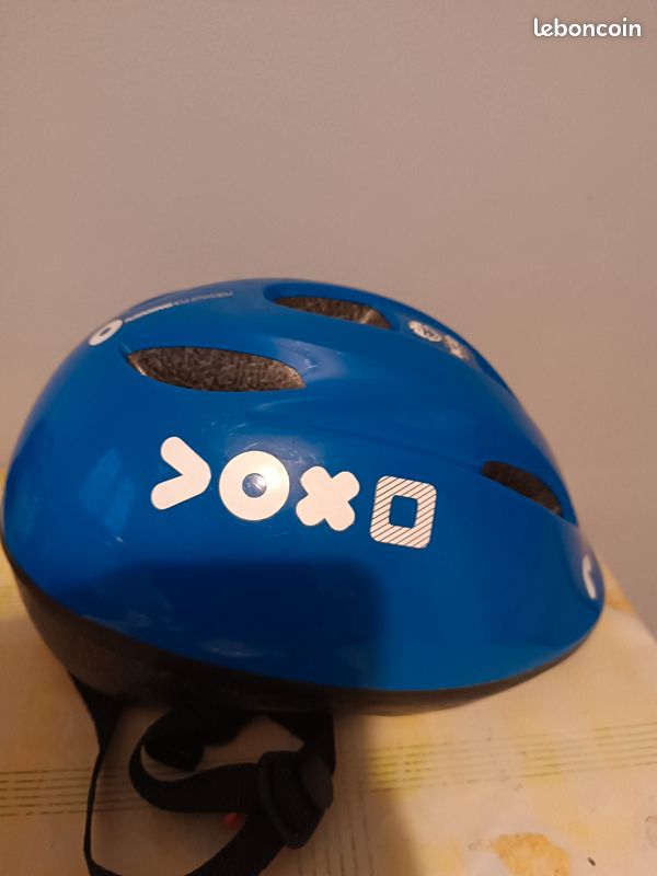 À vendre casque de vélo (image 1)