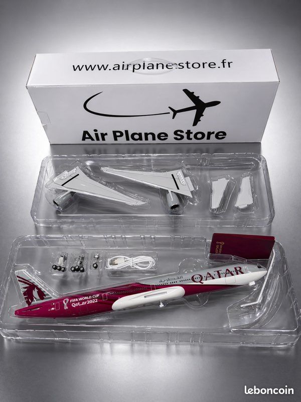 47CM 1/157 échelle 777 B777 avion KLM Air Airlines modèle W lumière et roue train d'atterrissage moulé sous pression en plastique résine avion modèle jouets 26 47CM 1/157 échelle 777 B777 avion KLM Air Airlines modèle W lumière et roue train d'atterrissage moulé sous pression en plastique résine avion modèle jouets 26