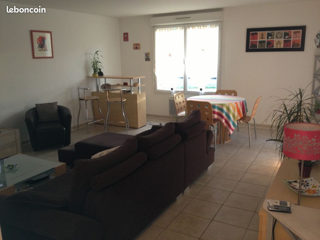 Appartement 3 pièces 73 m² · à Castanet-Tolosan · 73 m² · 1 000 €