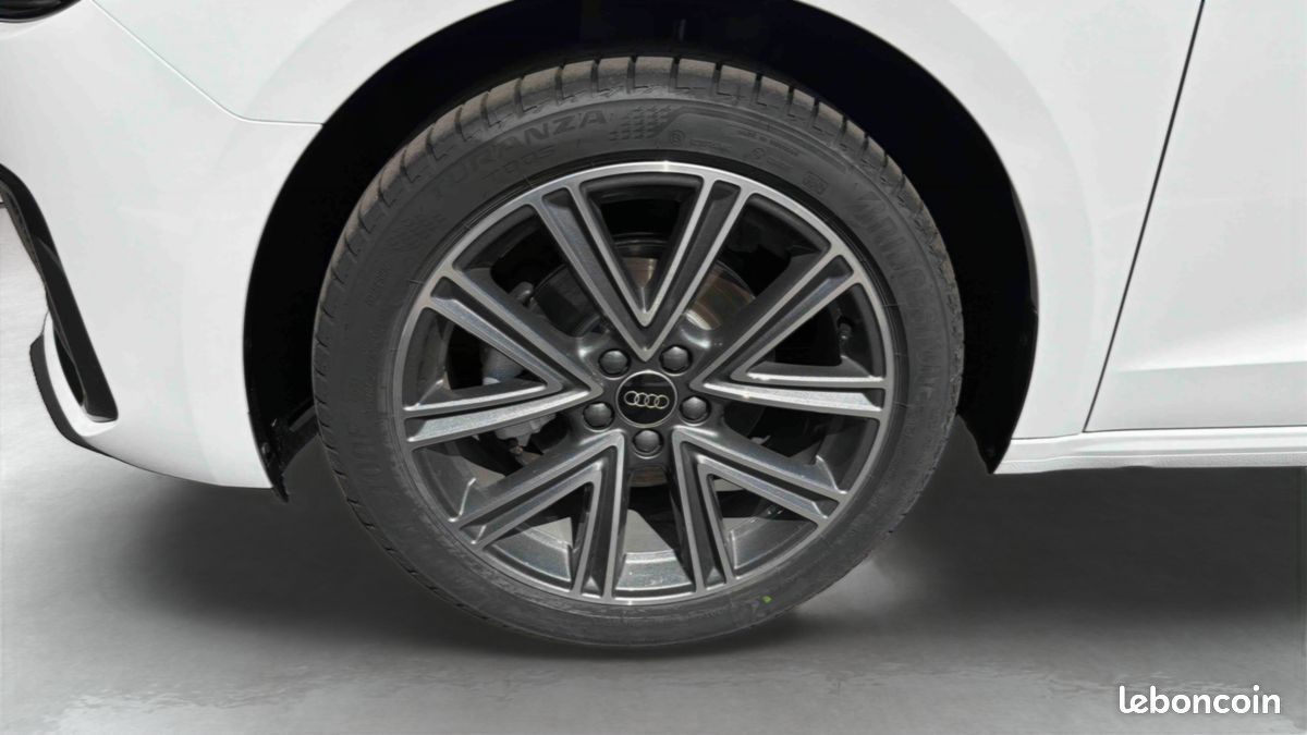 AUDI A1 Sportback 30 TFSI 116 ch S tronic 7 Design (image 16)