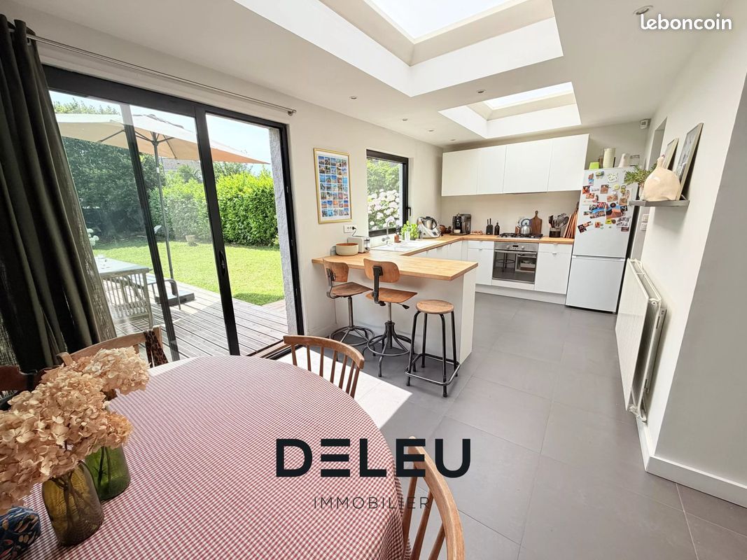Maison 4 pièces 102 m² · à Wasquehal · 102 m² · 365 000 €