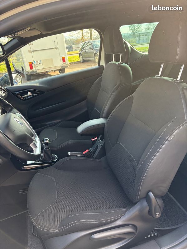 Citroen ds3 cabriolet so chic hdi 92 (image 3)