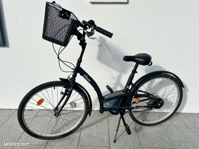 Vélo Btwin Elops city bike femme Vélos