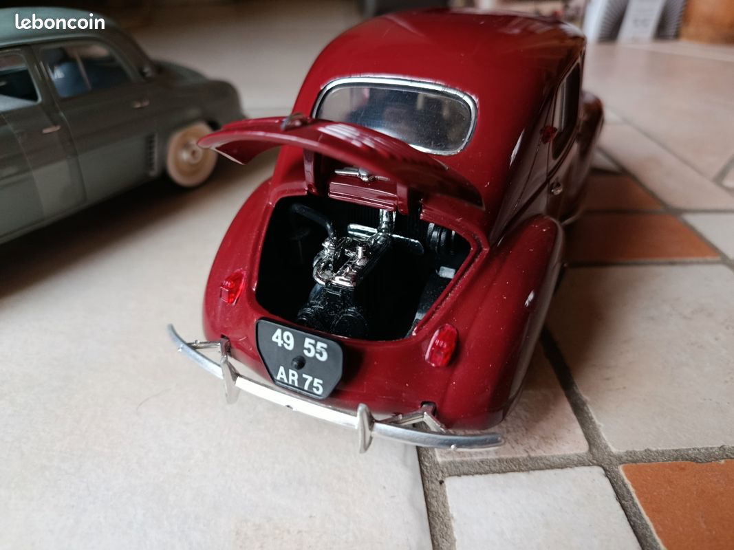 Norev Renault Dauphine - Modèle 3 Roues Complètes à L'échelle 1/18, Occasion
