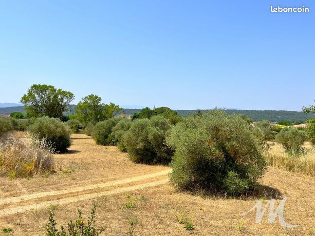 Terrain 2587 m² Tavernes