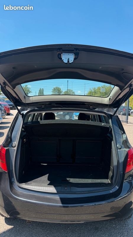 Opel meriva 1.4 véhicule équipé avec certificat pour une personne handicapée (image 7)