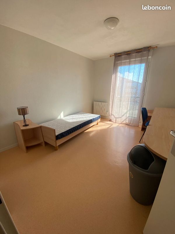 Appartement 1 pièce 20 m² · à Metz · 20 m² · 490 €