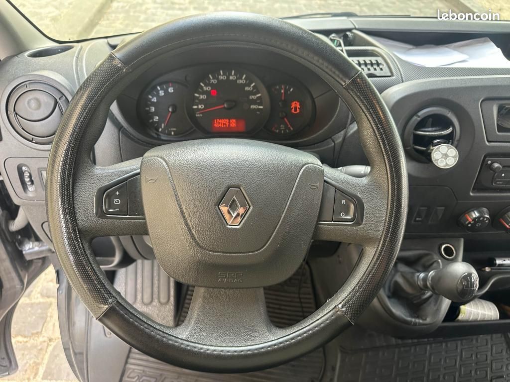 RENAULT MASTER Confort F3500 2.3 dCi - 130 (image 12)