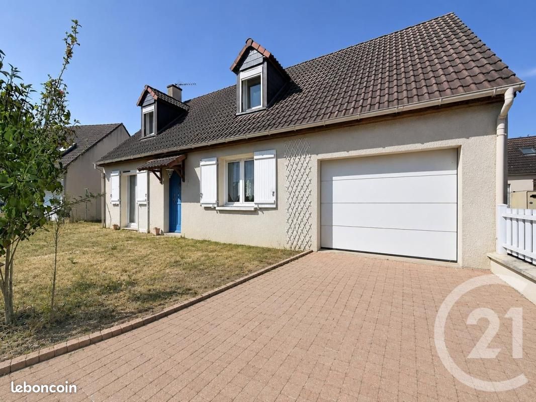 Maison 5 pièces 87 m² · à Saint-Jean-de-la-Ruelle · 87 m² · 197 950 €