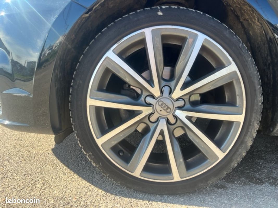 AUDI A1 A1 1.0 TFSI 95 ultra Metropolitan (image 9)