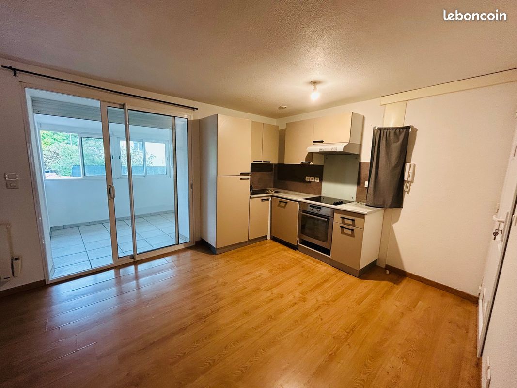 Appartement 2 pièces 51 m² · à Livron-sur-Drôme · 51 m² · 530 €