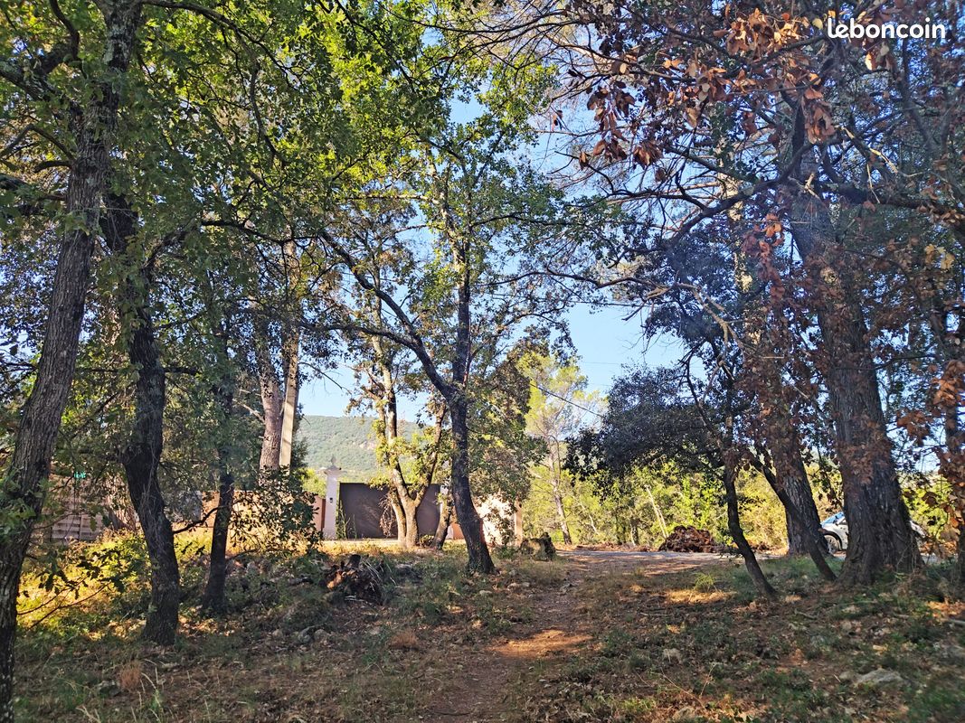 Terrain 732 m² · à Le Thoronet · 732 m² · 169 000 €